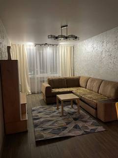 ���� 1 ��������� �������� ��. �. ��������,13 (� �������� ���������) �����